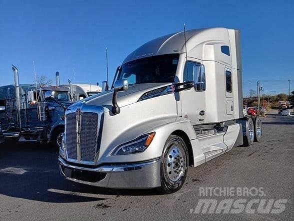Kenworth T680 Влекачи