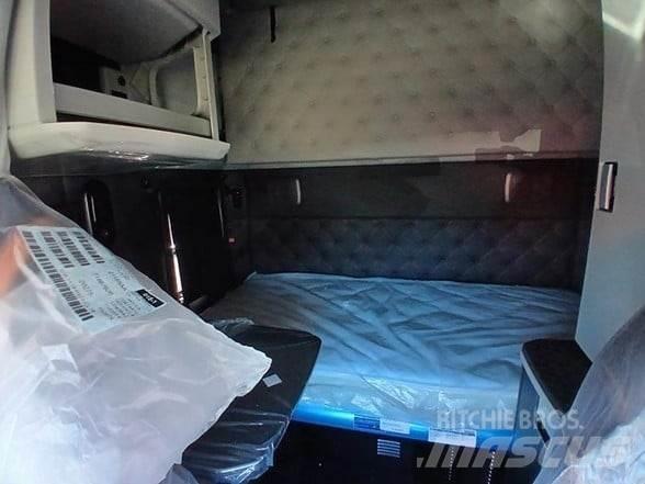 Kenworth T680 Влекачи