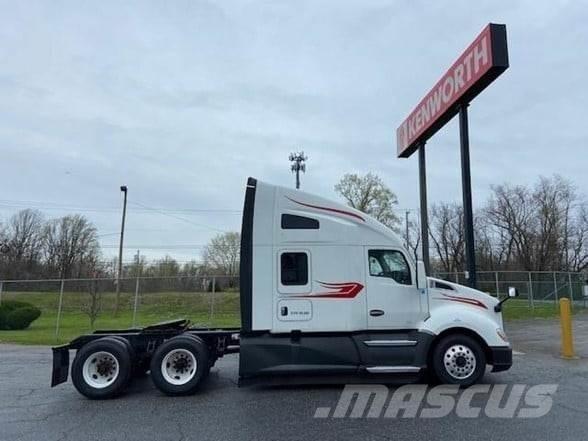 Kenworth T680 Влекачи