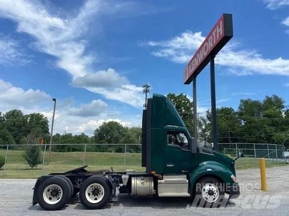 Kenworth T680 Влекачи