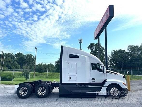 Kenworth T680 Влекачи