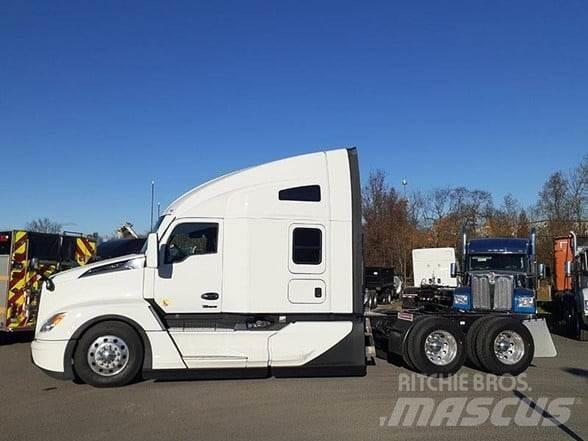 Kenworth T680 Влекачи