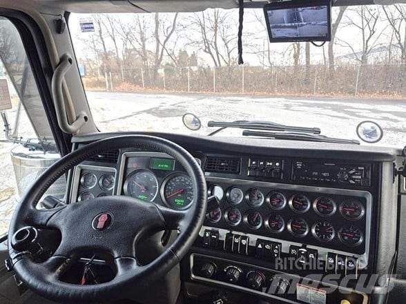 Kenworth T800 Самосвал