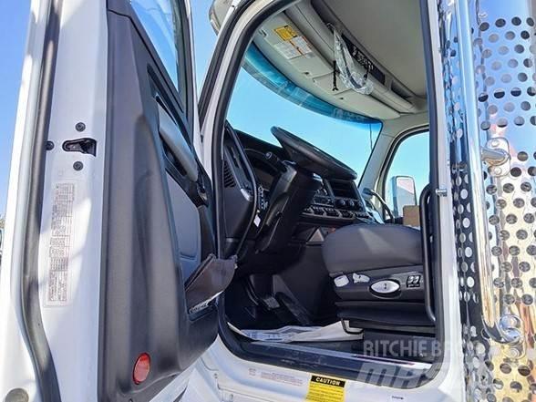Kenworth T880 Самосвал