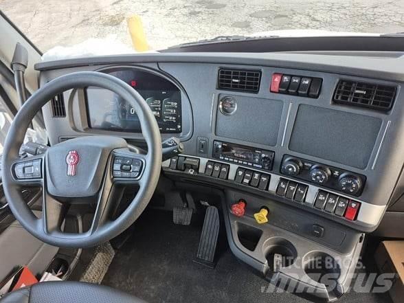 Kenworth T880 Самосвал