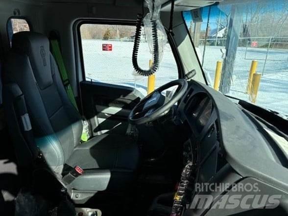 Kenworth T880 Самосвал