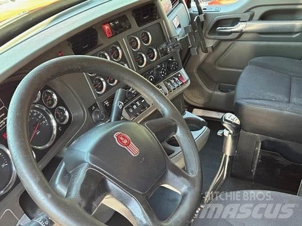 Kenworth T880 Самосвал