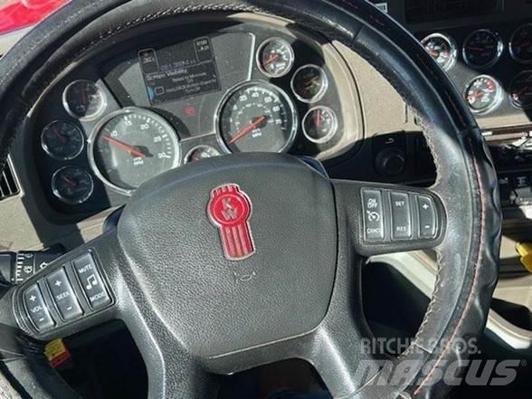 Kenworth T880 Самосвал