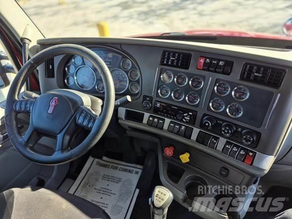 Kenworth T880 Самосвал