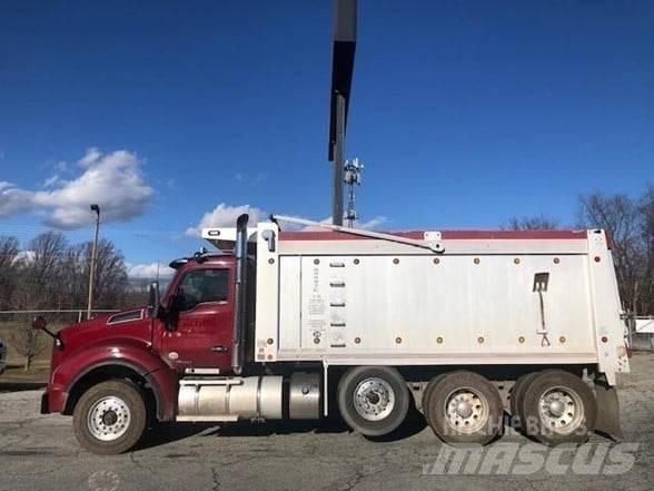 Kenworth T880 Самосвал