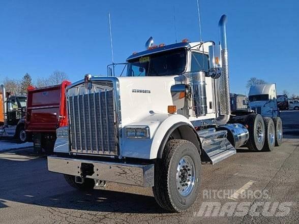 Kenworth W900B Влекачи