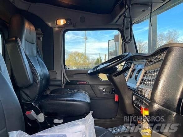Kenworth W900B Самосвал