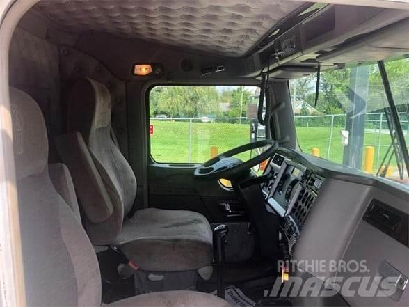 Kenworth W900B Влекачи