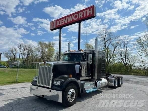 Kenworth W900L Влекачи
