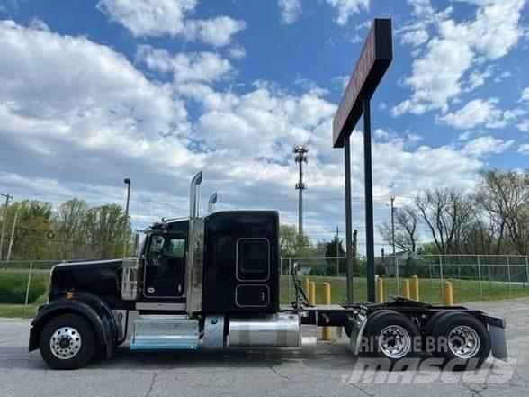 Kenworth W900L Влекачи