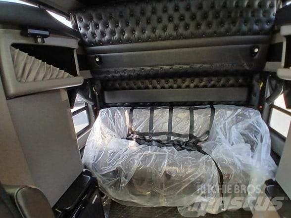 Kenworth W900L Влекачи