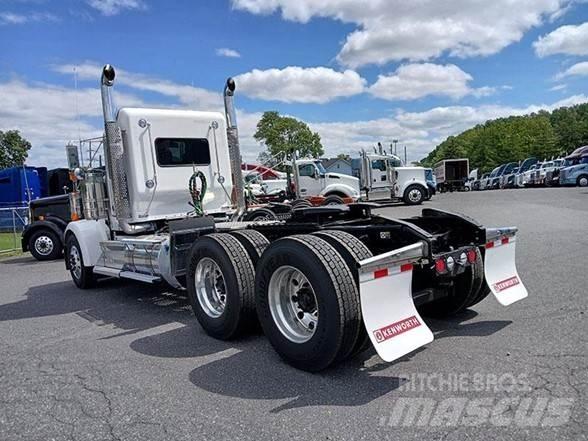 Kenworth W900L Влекачи