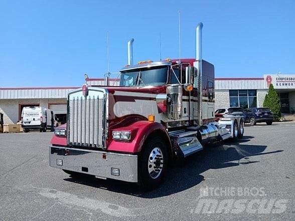 Kenworth W900L Влекачи