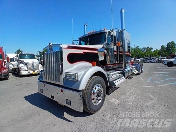Kenworth W900L Влекачи
