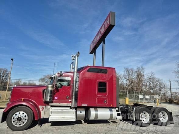 Kenworth W900L Влекачи