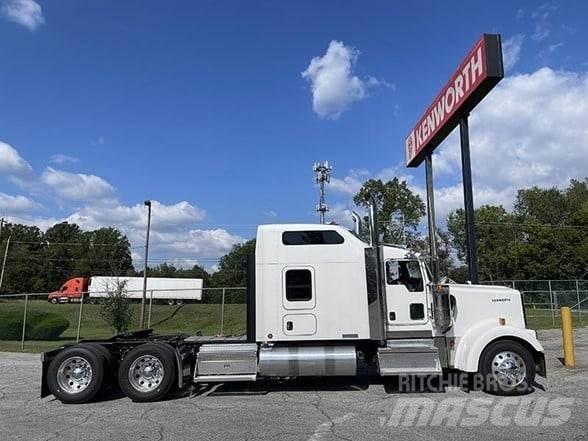 Kenworth W900L Влекачи