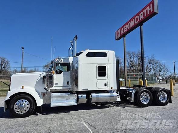 Kenworth W900L Влекачи