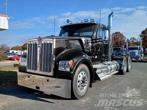 Kenworth W990 Влекачи