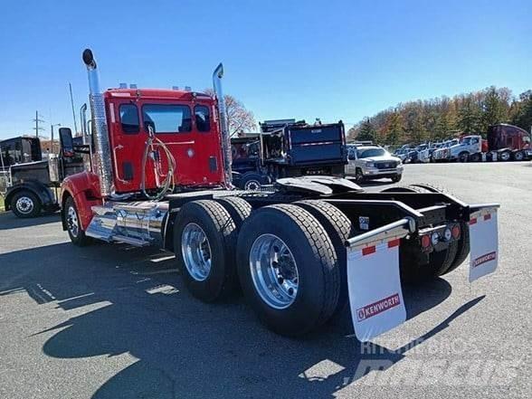 Kenworth W990 Влекачи