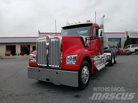 Kenworth W990 Влекачи