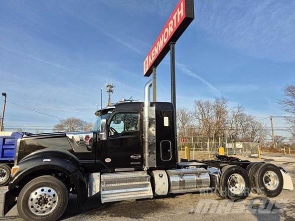 Kenworth W990 Влекачи