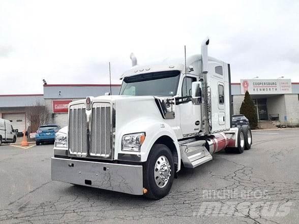 Kenworth W990 Влекачи