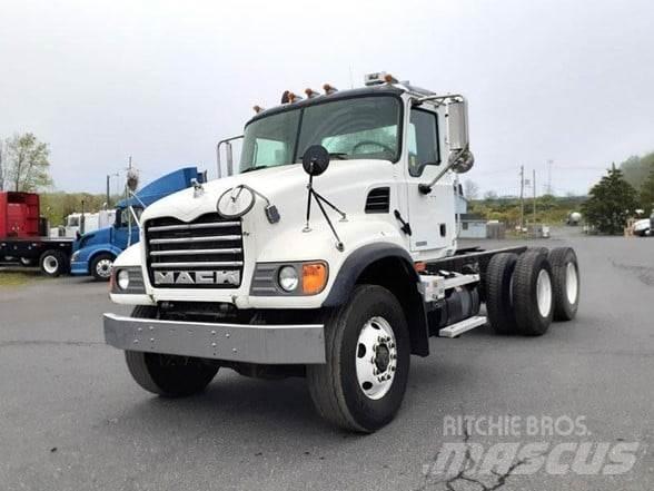 Mack GRANITE CV713 Шаси кабини