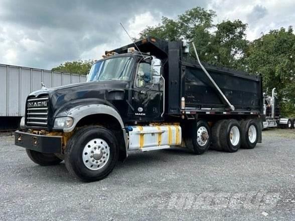 Mack GRANITE GU713 Самосвал
