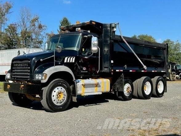 Mack GRANITE GU713 Самосвал
