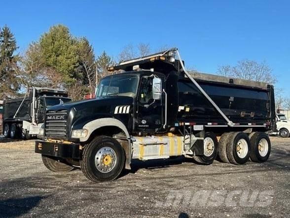 Mack GRANITE GU713 Самосвал