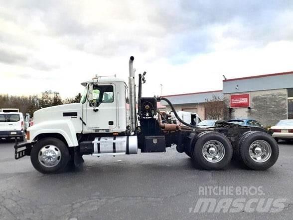 Mack PINNACLE CHU613 Влекачи