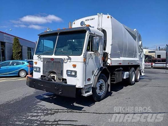 Peterbilt 320 Камиони за отпадъци