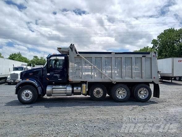 Peterbilt 567 Самосвал
