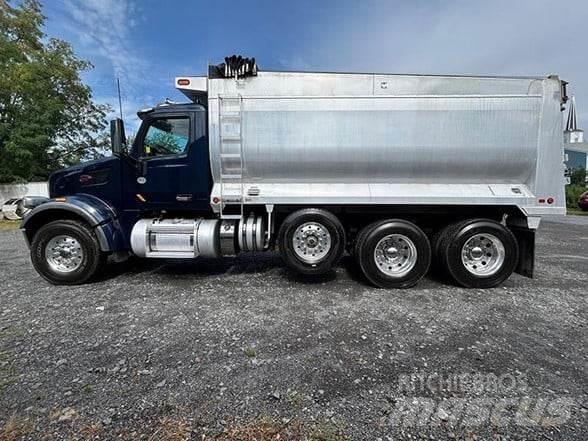 Peterbilt 567 Самосвал