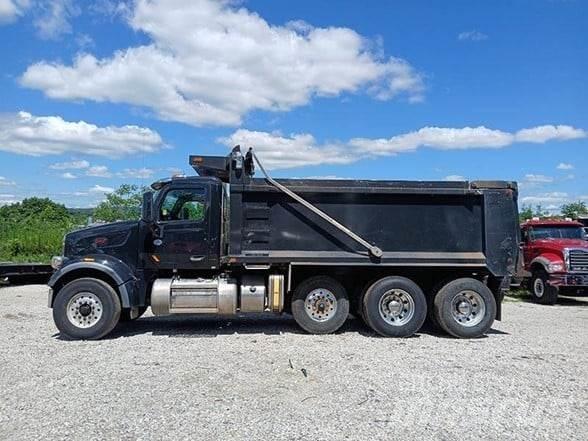 Peterbilt 567 Самосвал