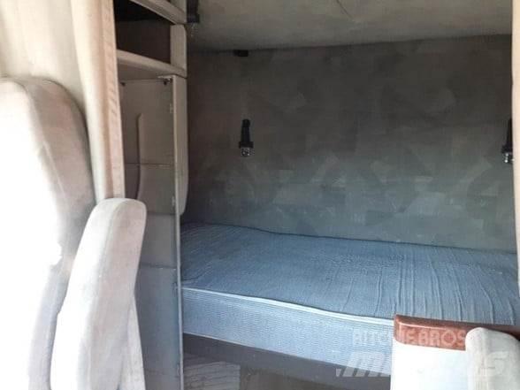 Volvo VNL64T670 Влекачи