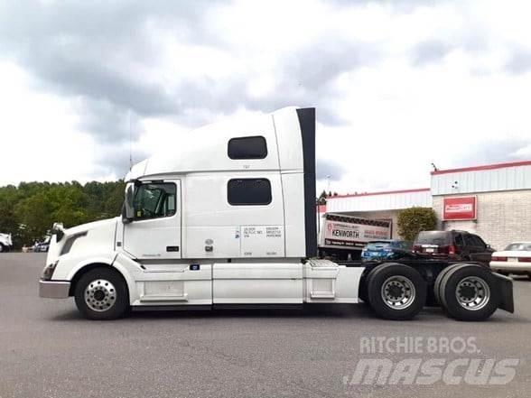Volvo VNL64T780 Влекачи