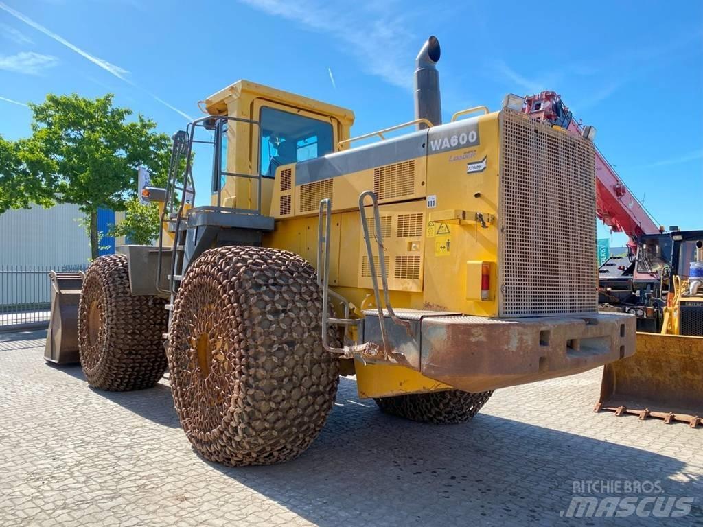 Komatsu WA 600-3 Колесни товарачи