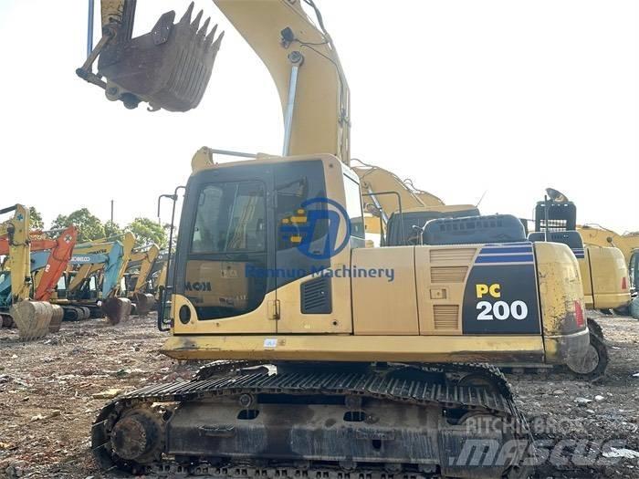Komatsu PC200-8 Верижен екскаватор