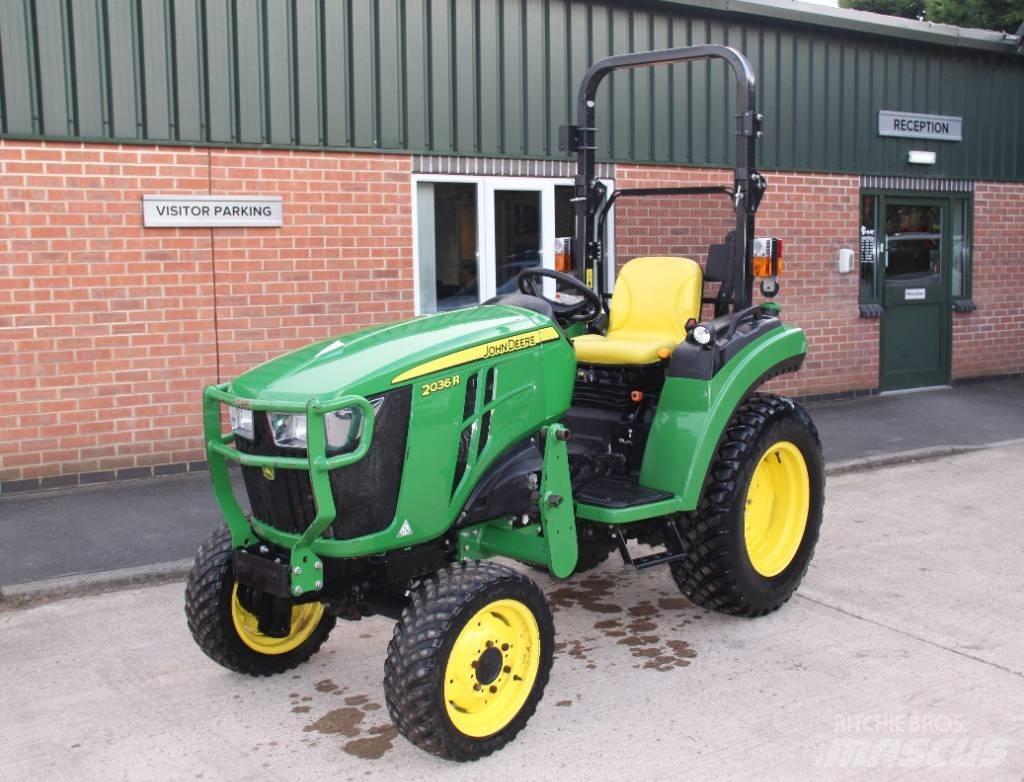 John Deere 2036 R Трактори