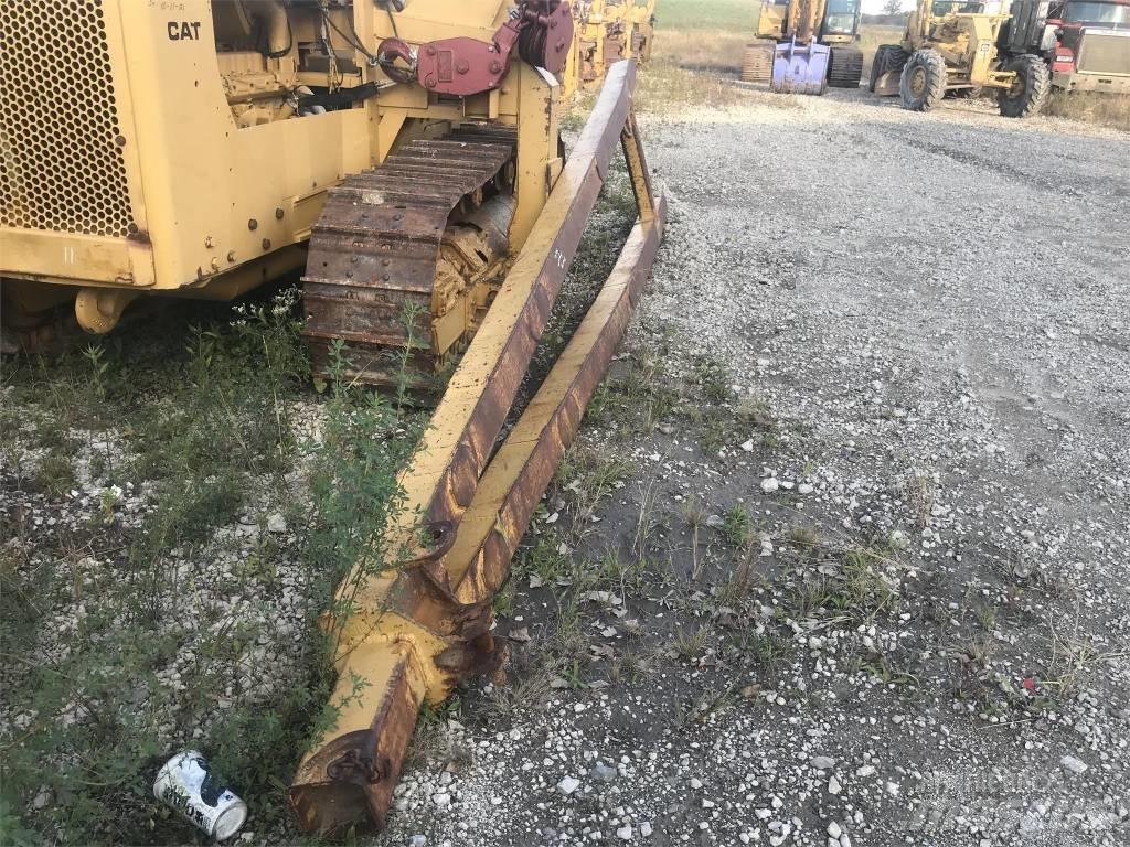 CAT 561 D Тръбополагащи булдозери