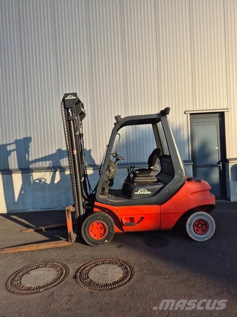Linde h30D Дизелови камиони
