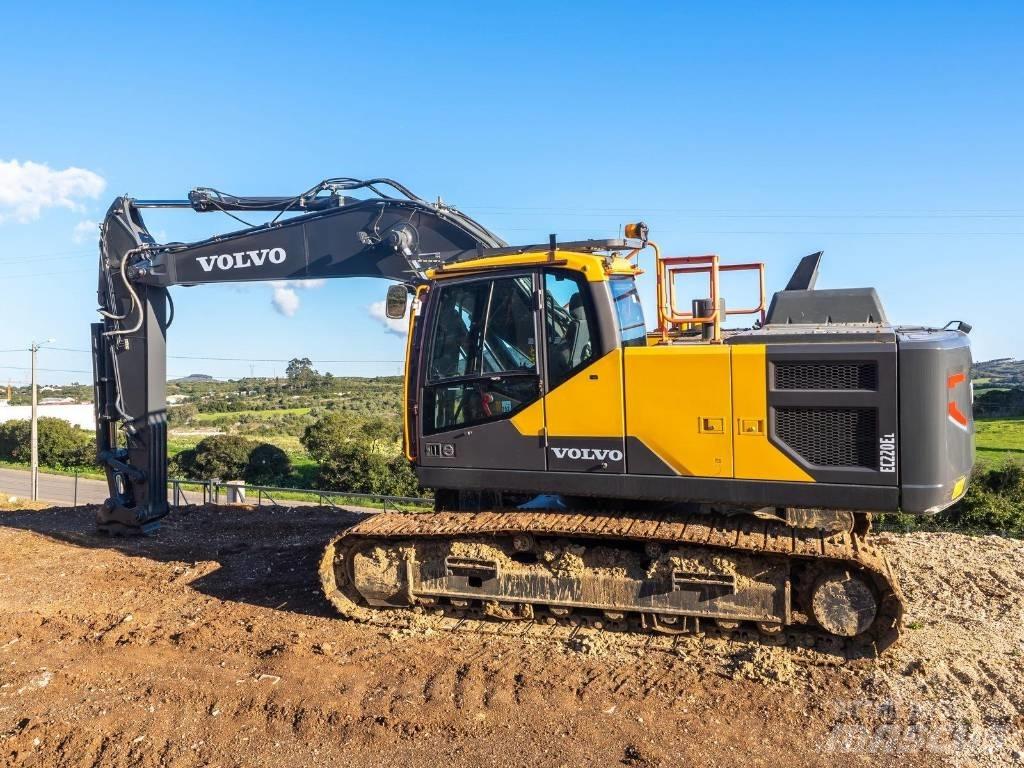 Volvo EC 220 E Верижен екскаватор