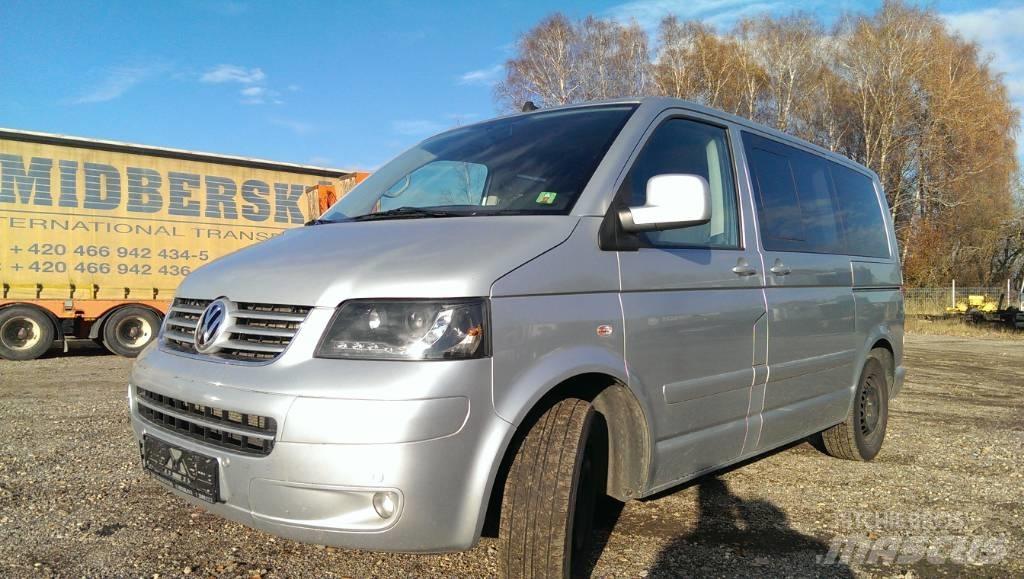 Volkswagen Multivan Мини бусове