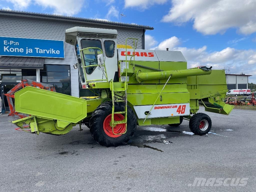 CLAAS Dominator 48 Комбайни